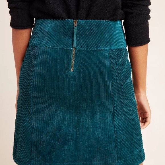 NWT Maeve Anthropologie Green Slim Velvet Skirt 6 - Picture 3 of 5